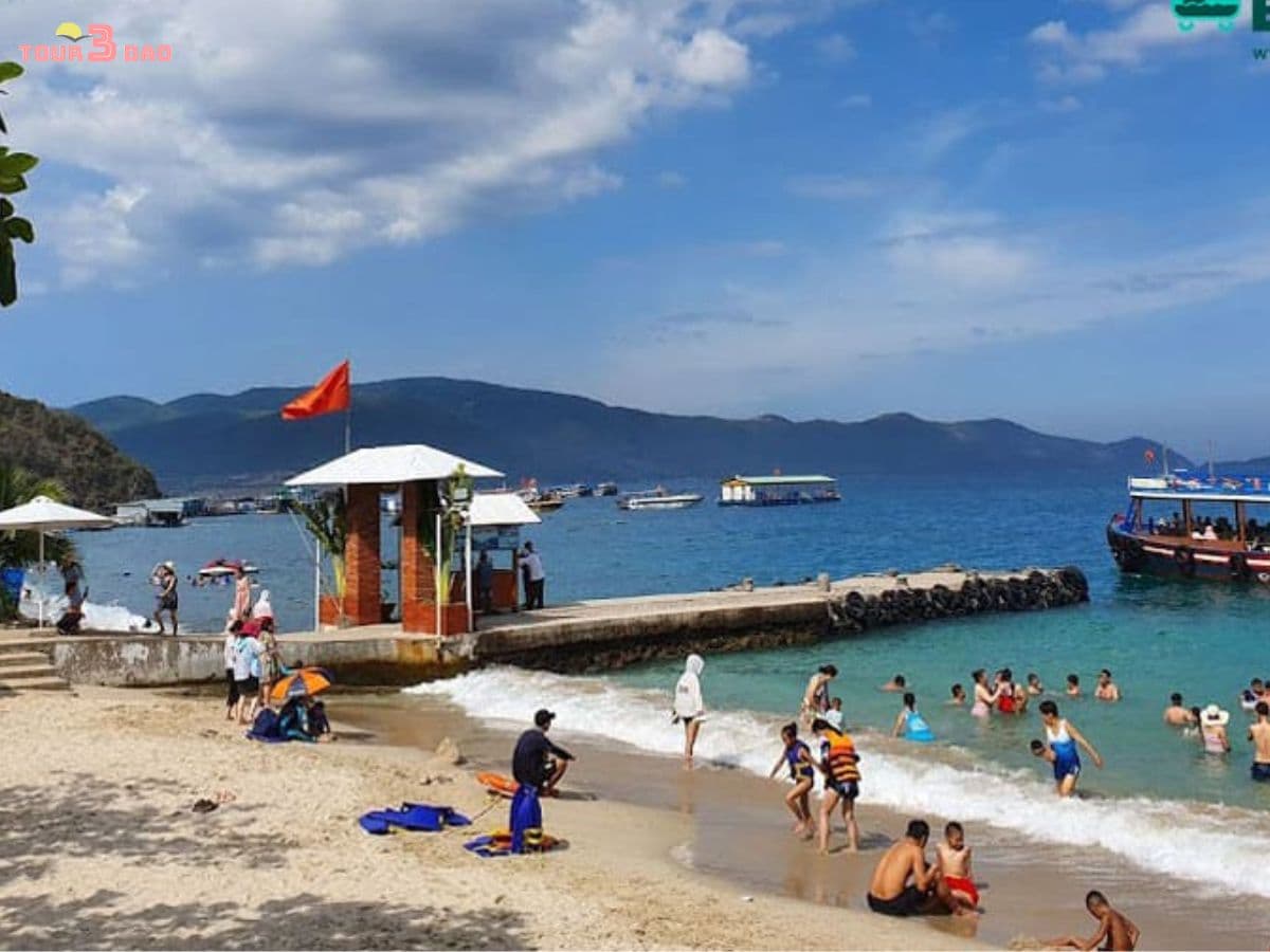 Bãi Tranh Nha Trang