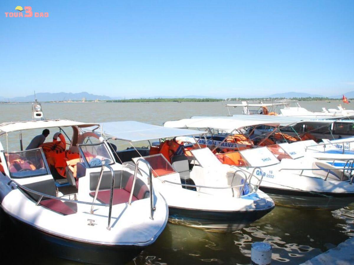 kinh nghiệm thuê cano đi 3 đảo nha trang