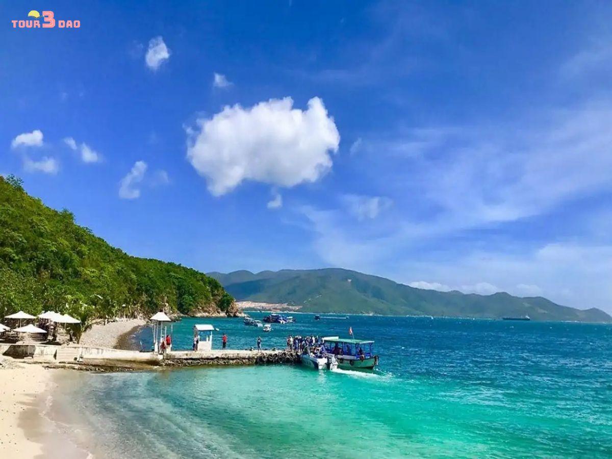 tour 3 đảo vip hòn tằm nha trang
